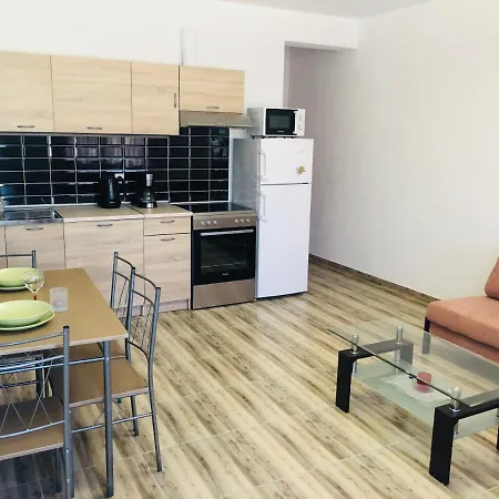 Skiathos Ideal Apartment